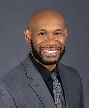 Headshot of Patelco San Mateo branch manager, Hamilton Hodge